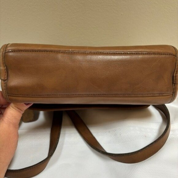COACH Vintage Court Bag 9870 w/ hangtag - brown/tan - Picture 3 of 9